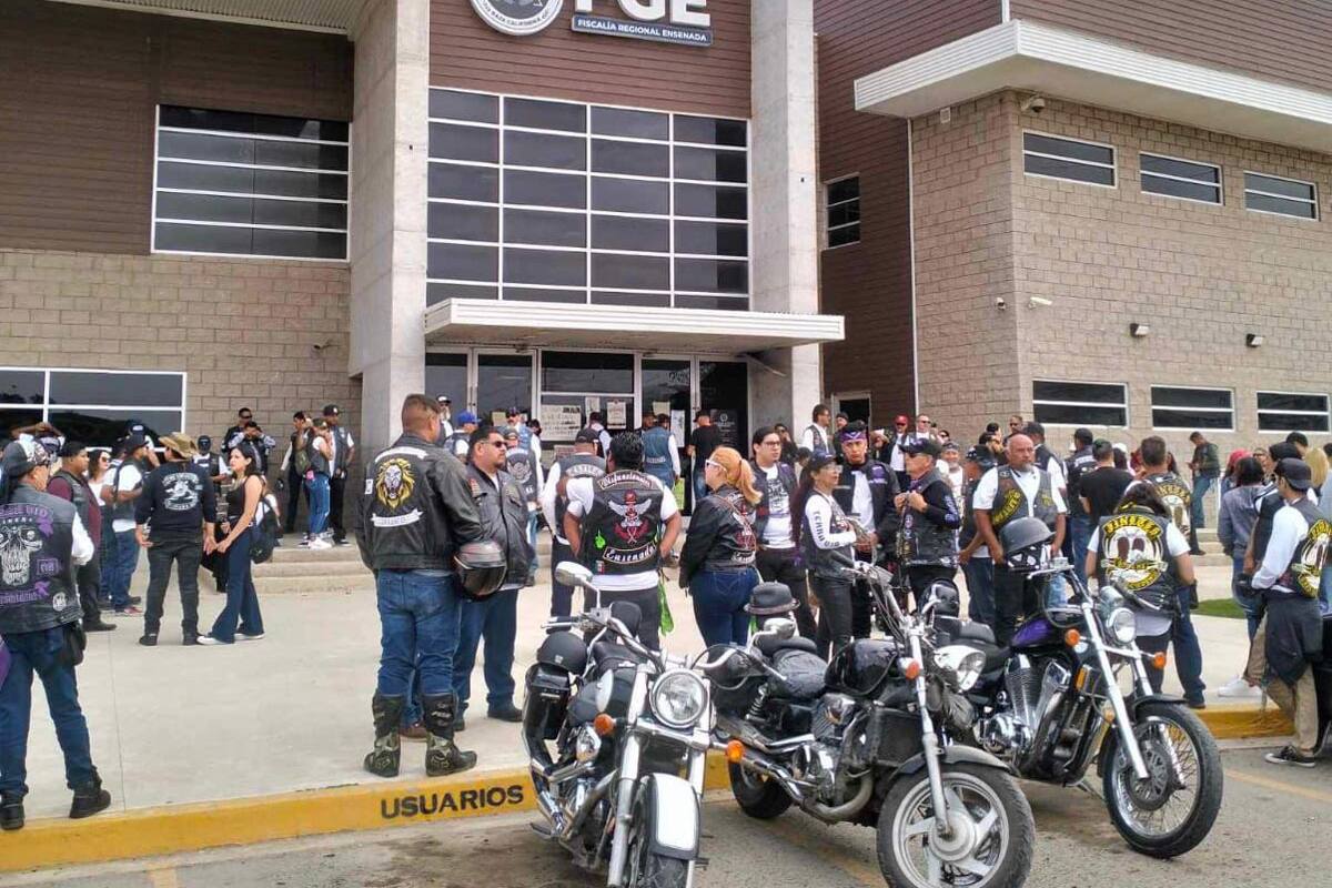 Exigen justicia por pareja atropellada en Ensenada