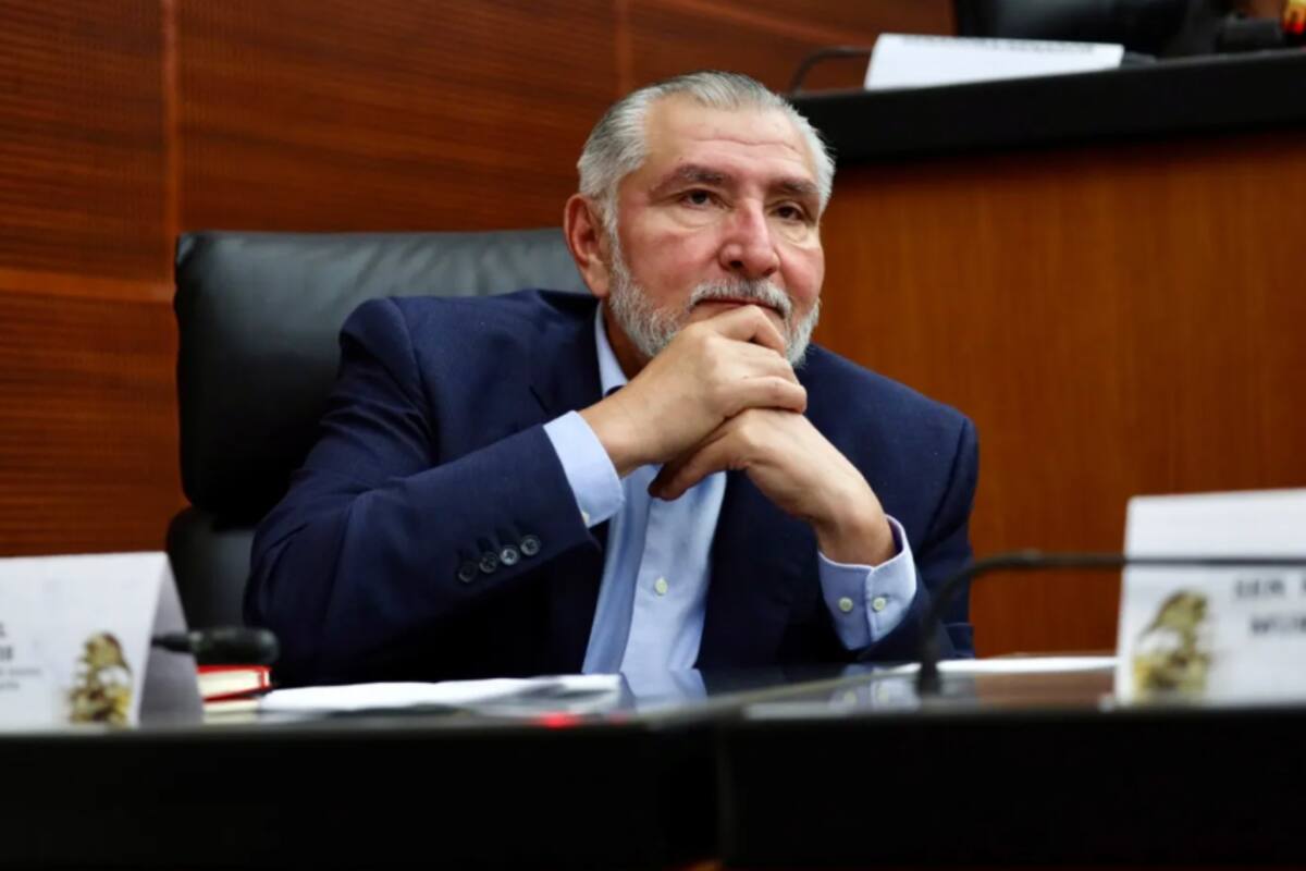Adán Augusto se deslinda de caso Hernán N y acusa campaña en su contra