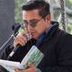 Atacan a balazos a profesor triqui y a su hija de tres años