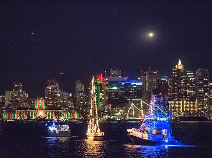 Desfile de luces en bahía de San Diego regresa el 8 y 15 de diciembre