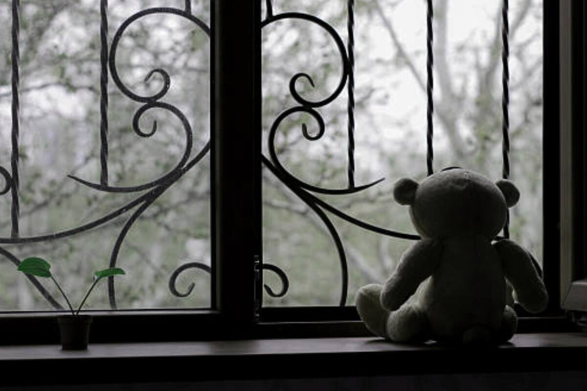 Niño de 10 años muere atropellado mientras intentaba huir de su madre, quien lo estaba golpeando, en Chiapas