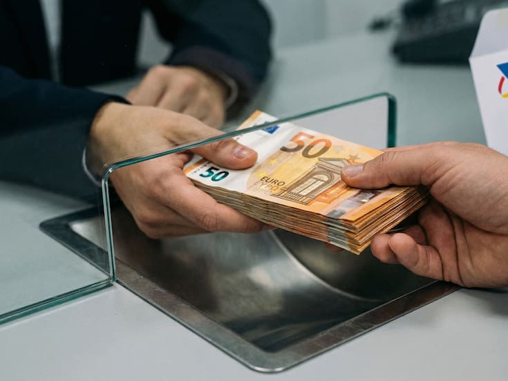 Hacienda aplicará multas de hasta el 150% en España por depósitos o retiros sin declarar en 2026