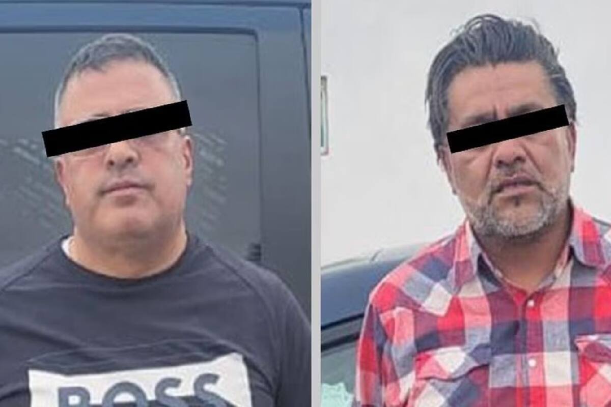 Presuntos secuestradores son detenidos en Edomex luego de que un hombre se lanzara de auto en movimiento