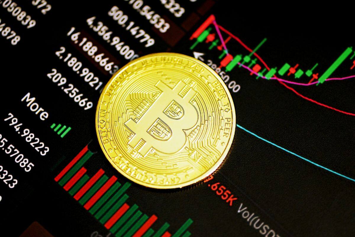 El auge del Bitcoin continúa: supera expectativas con el mayor incremento mensual desde 2020