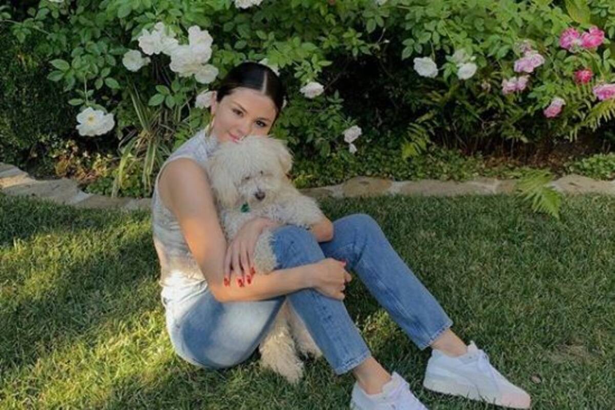 Selena Gomez defiende a Taylor Swift sin importarle represalias
