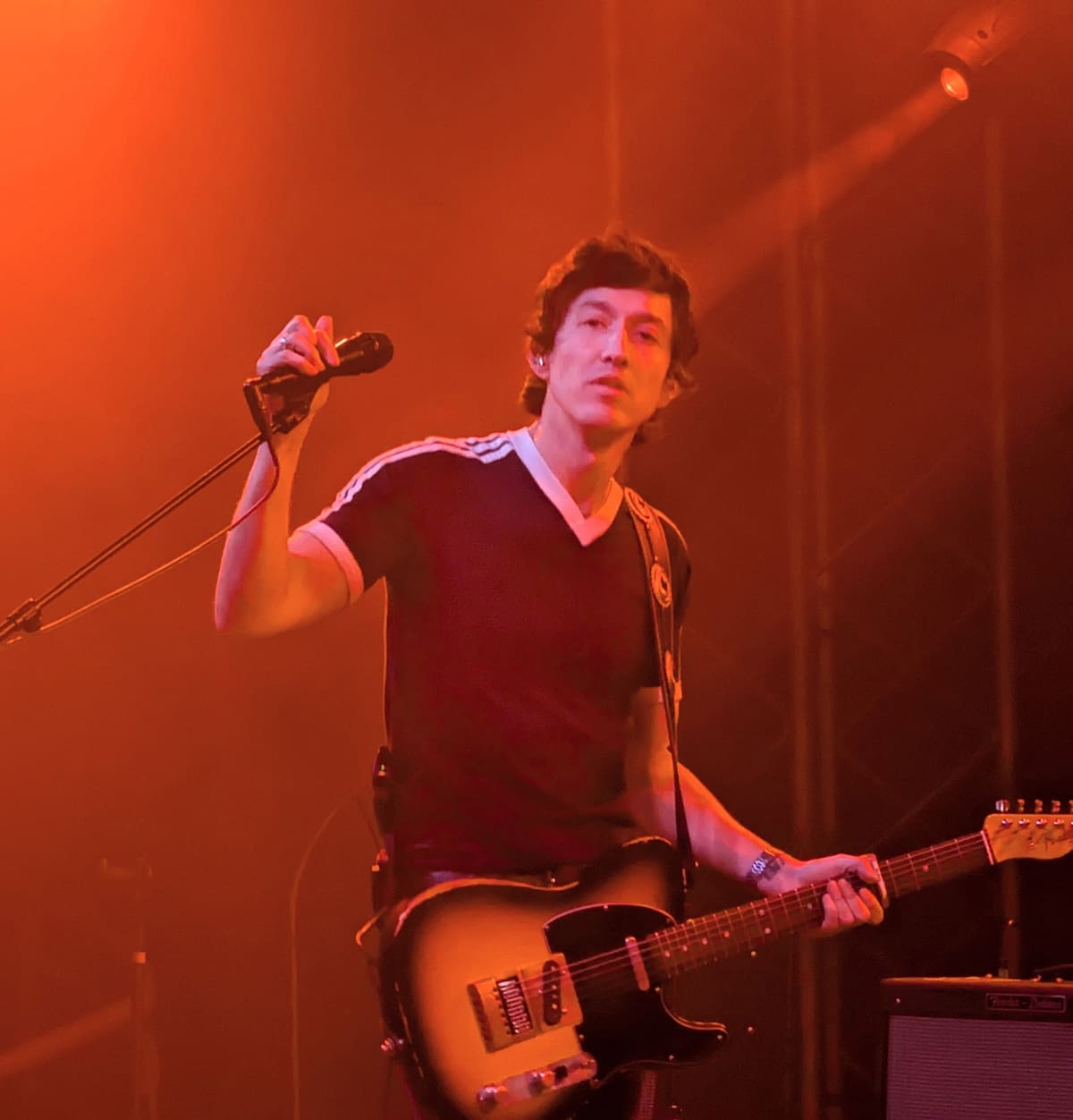 Lo que empezó como un capricho y necesidad, Javier Blake terminó convirtiéndolo en un proyecto artístico con el cual cumple cinco año.