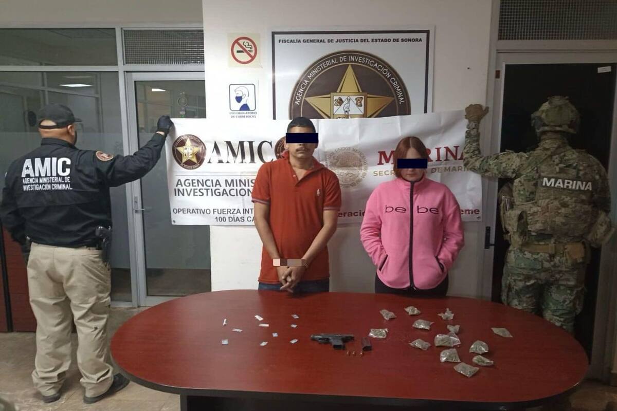 Aseguran narcóticos, armas de fuego y detienen a 2 personas tras cateo en vivienda de Cajeme
