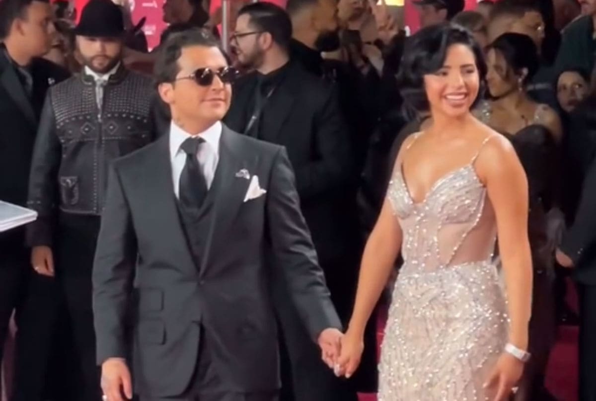 Así lucieron Christian Nodal y Ángela Aguilar en la entrega Premios Grammy Latinos. Foto: Cortesía