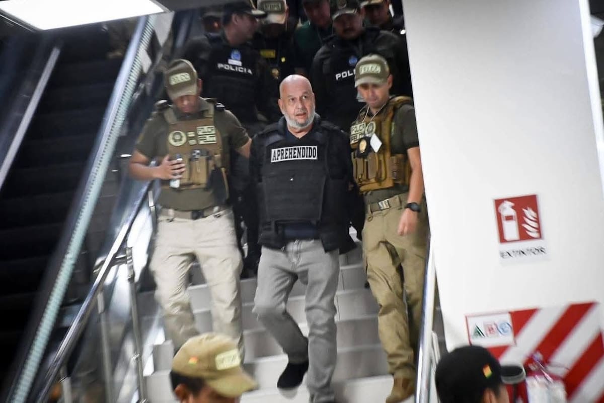 Exministro boliviano Arturo Murillo es deportado desde EEUU y detenido por múltiples cargos