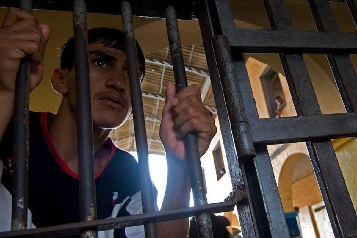 En Ecuador "si siguen metiendo gente a la cárcel van a seguir alimentando las redes del crimen organizado"