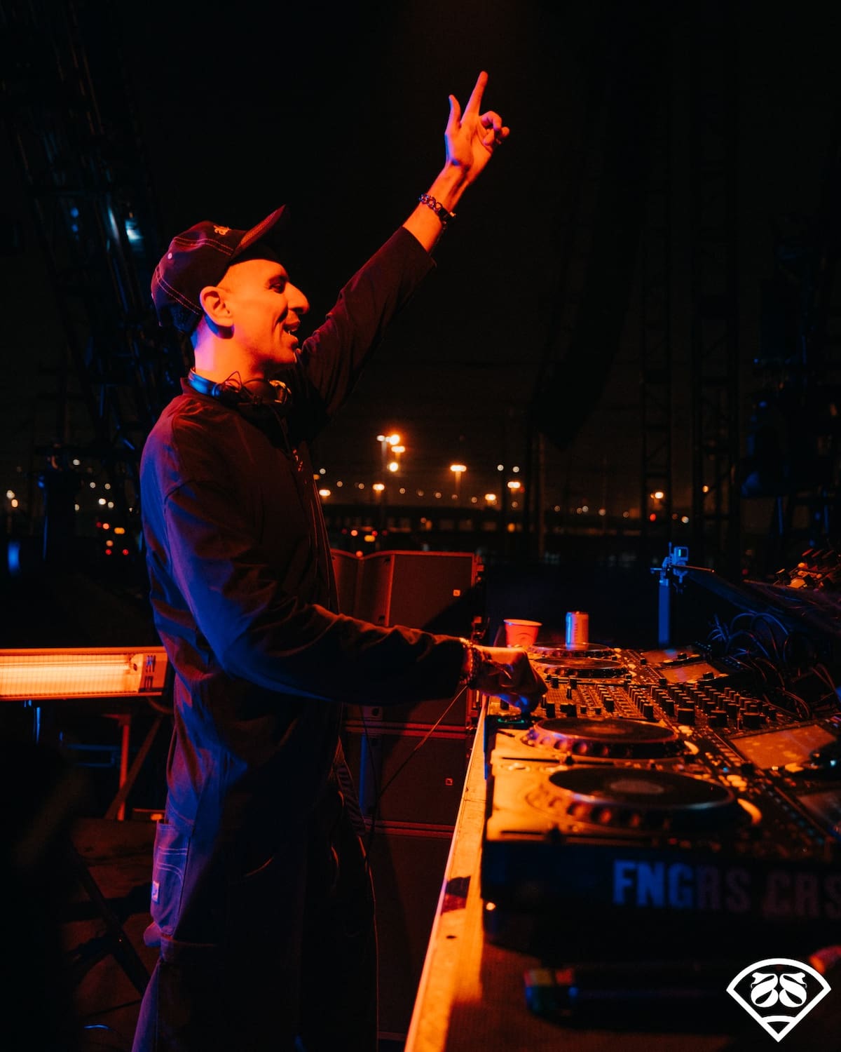 El festival reunirá artistas de música electrónica en cinco escenarios y boletos desde 185 dólares.