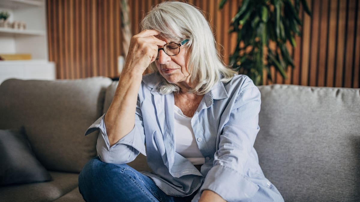 Vecinos alertaron a emergencias cuando la mujer intentó arrojarse por la ventana