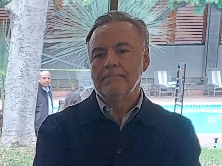 Impulsan revocación de mandato para 2027