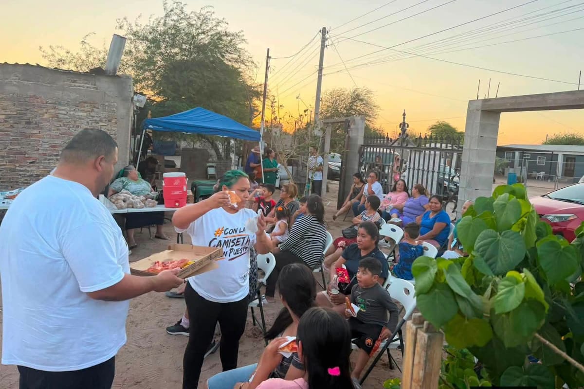 Llevan alimentos, atención médica y asesoría gratuita a familias de la colonia Reforma en SLRC