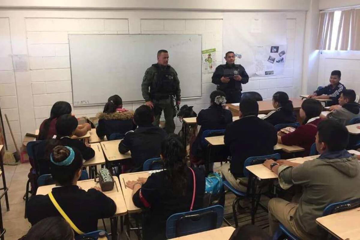 Revisarán mochilas en secundarias de zona Este