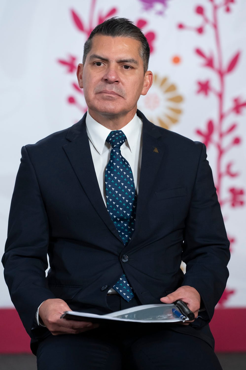 Cuauhtémoc, Ciudad de México. 1 de abril 2026. Conferencia de prensa matutina en el salón de la Tesorería de Palacio Nacional. Leobardo Ávila Bojórquez, Director General de Mexicana de Aviación. | Foto: Saúl López Escorcia/Presidencia