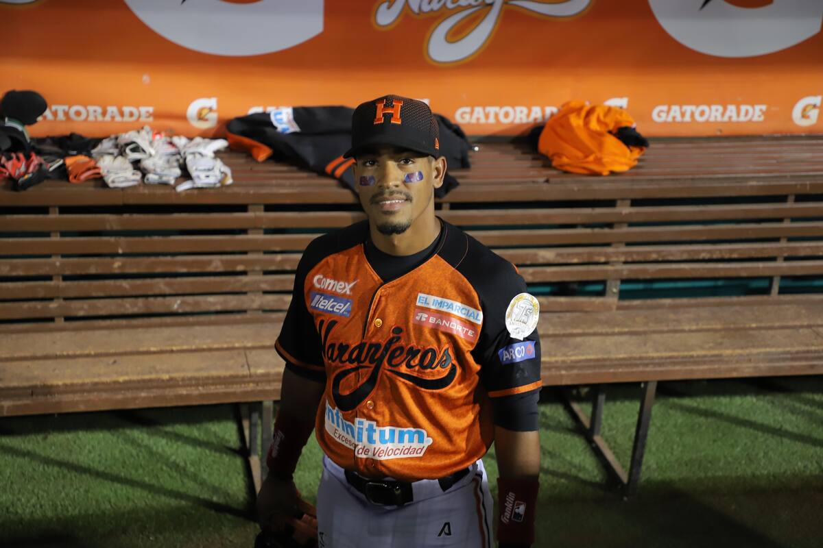 Roel Santos listo para los Naranjeros
