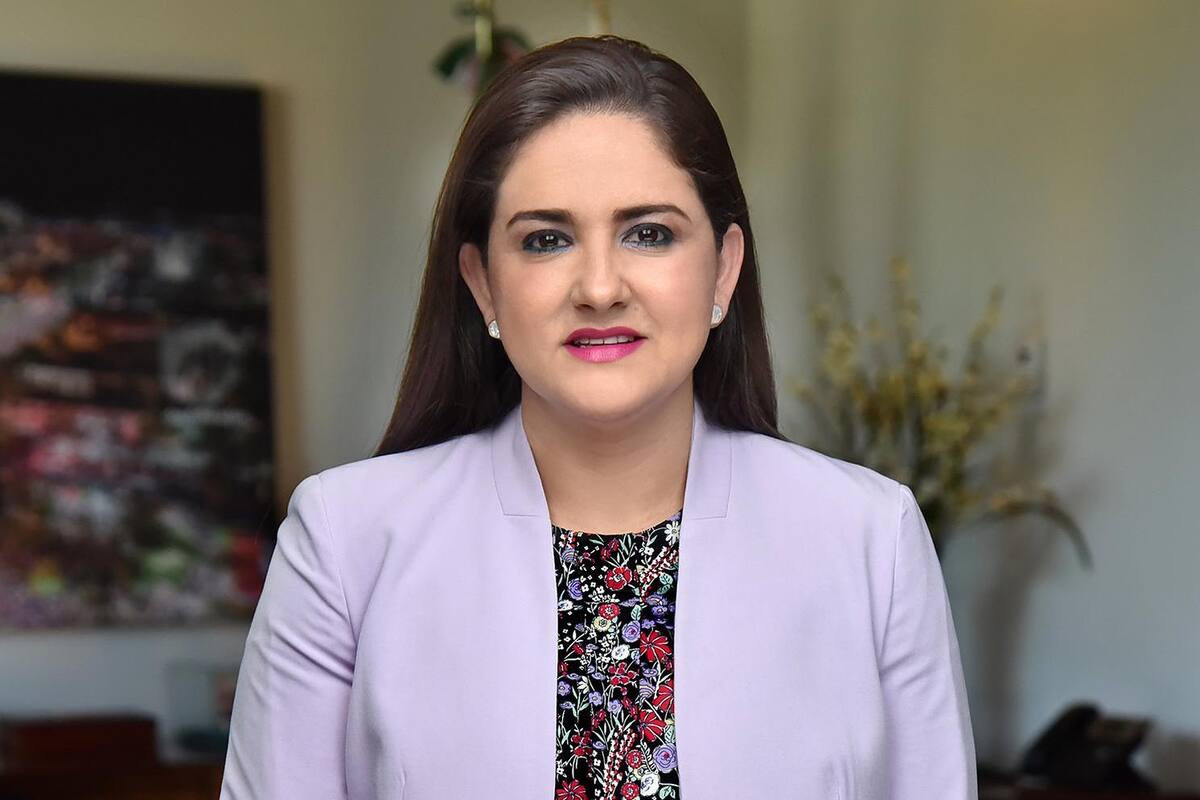 Ayuntamiento de Hermosillo se viste de colores en apoyo a la comunidad LGBTTTIQA