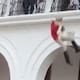 Niño recreó a Juan Escutia y saltó desde un balcón durante una representación en Ameca, Jalisco