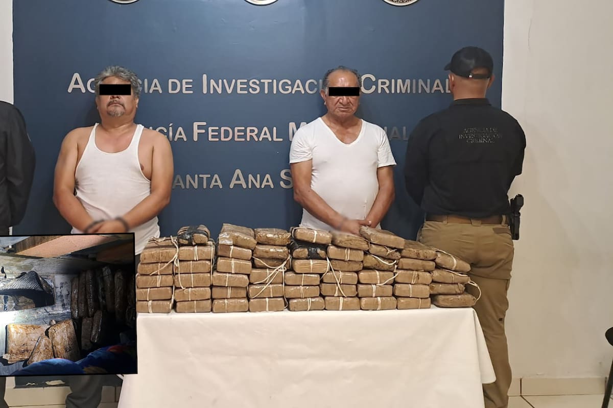 Detienen a dos hombres con 50 kilos de heroína en autobús de pasajeros en Sonora