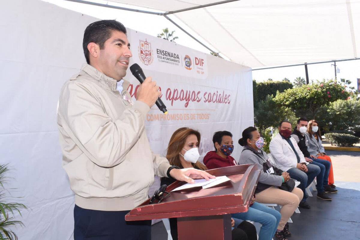 Rehabilita Gobierno de Ensenada más de 50 unidades deportivas en casi 14 meses: Armando Ayala