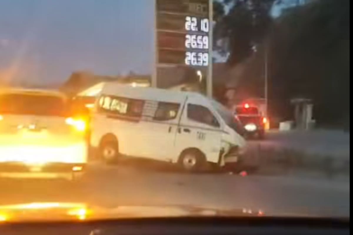 Registran choque de taxi de ruta en Tijuana; chofer presuntamente conducía ebrio