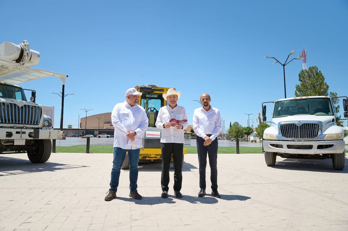Alfonso Durazo supervisó acciones de rehabilitación y entregó equipamiento con una inversión superior a 4 millones de pesos en Agua Prieta. FOTO: GOBIERNO DE SONORA