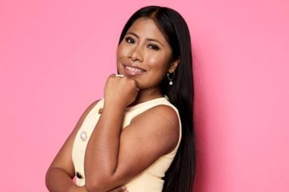 Yalitza Aparicio presume su bikini rosa en Instagram