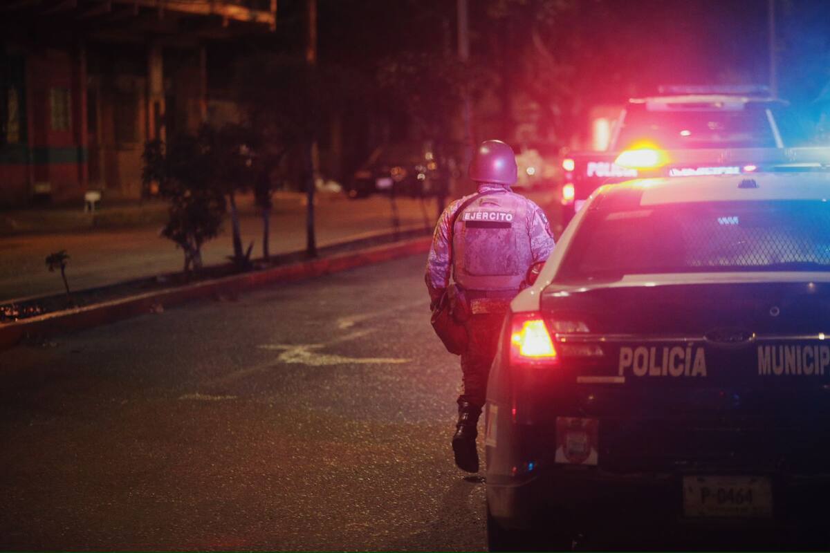 Policiaca Tijuana: Torturan a hombre y lo dejan atado a poste en colonia Reforma