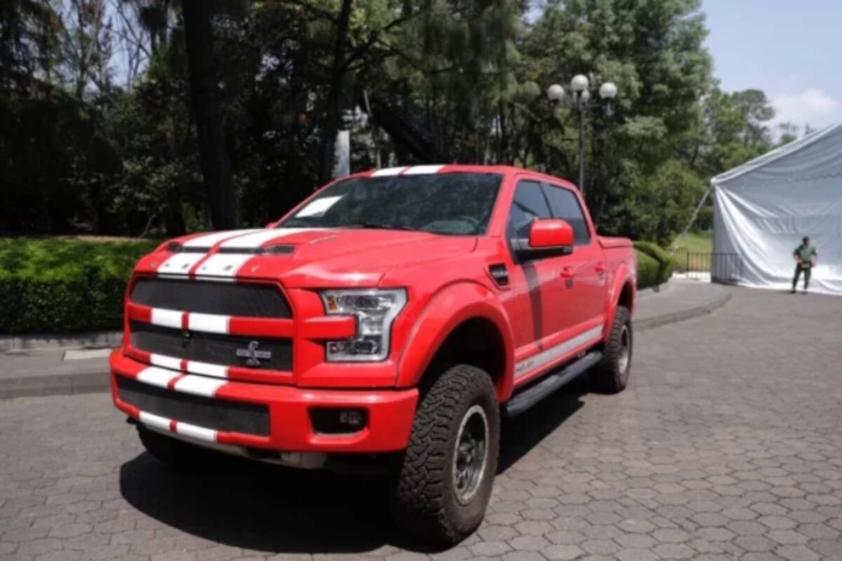 Vende Gobierno Ford; era del Cártel del Pacífico