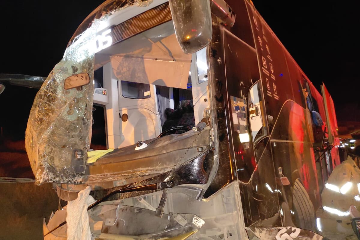 Tres personas resultan gravemente lesionadas tras accidente de autobús en la carretera San Luis-Sonoyta