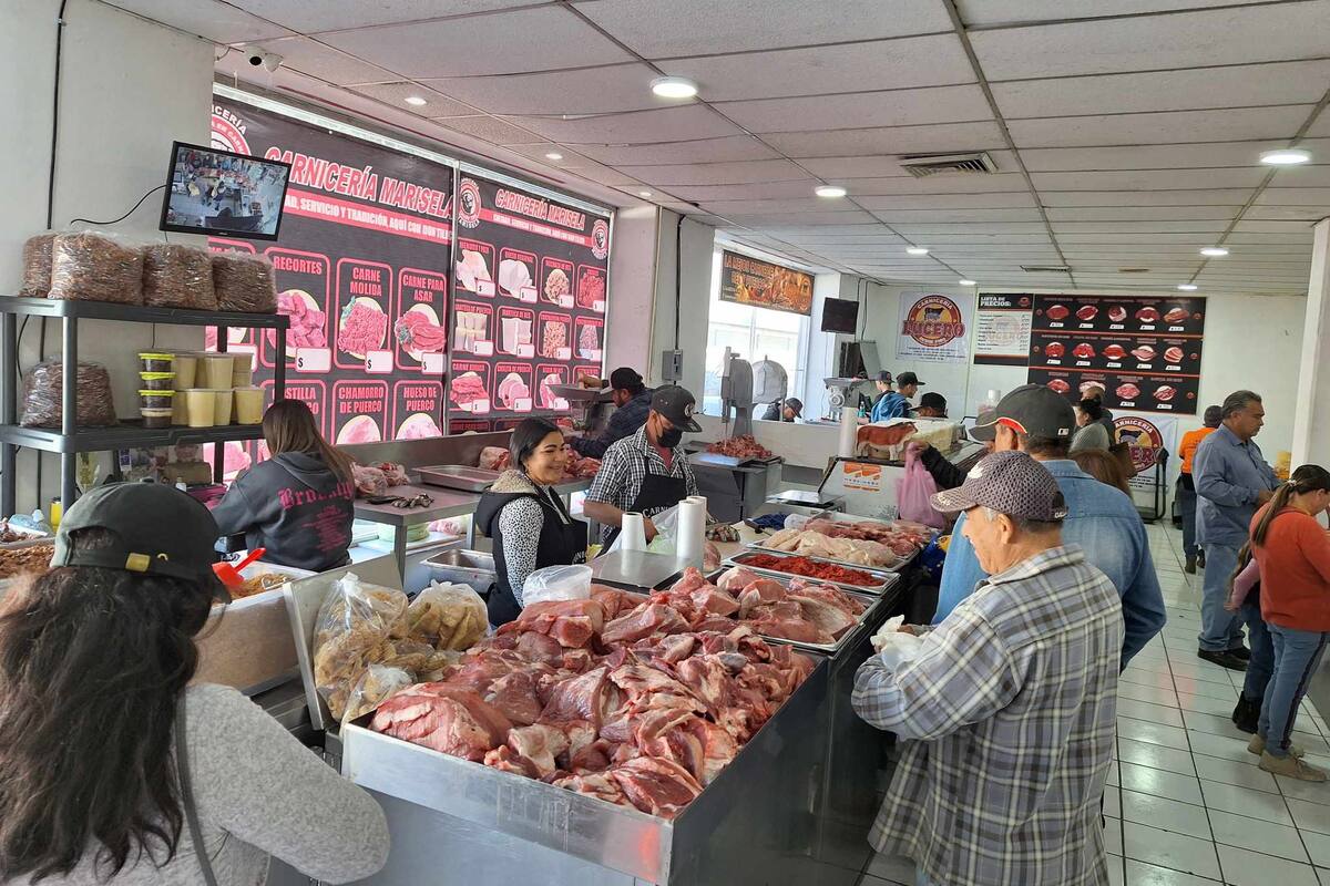 Locales del Mercado Municipal se instalan en nuevas ubicaciones tras rehabilitación: Hermosillo
