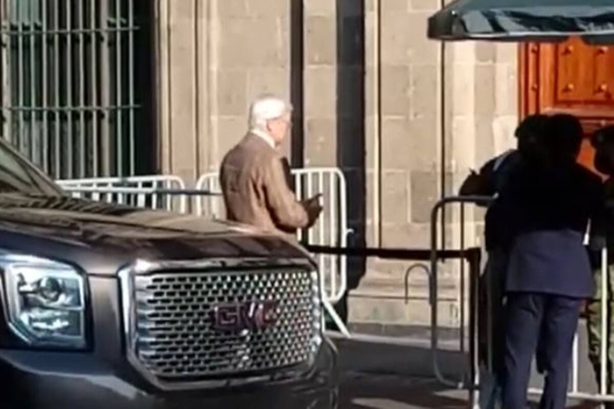 AMLO se reúne con ex gobernador Jaime Bonilla en Palacio Nacional