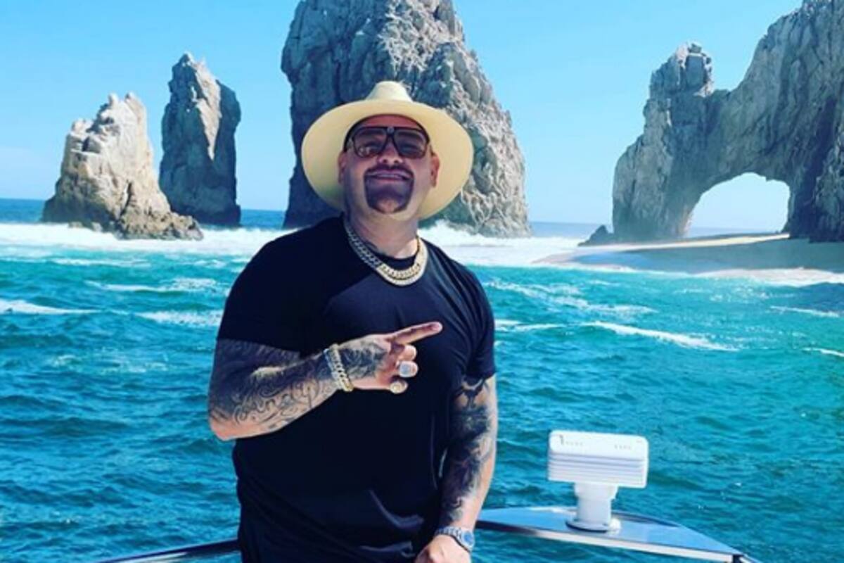 Entre pandemia y huracán Genevieve, Andy Ruiz disfruta de vacaciones en Los Cabos