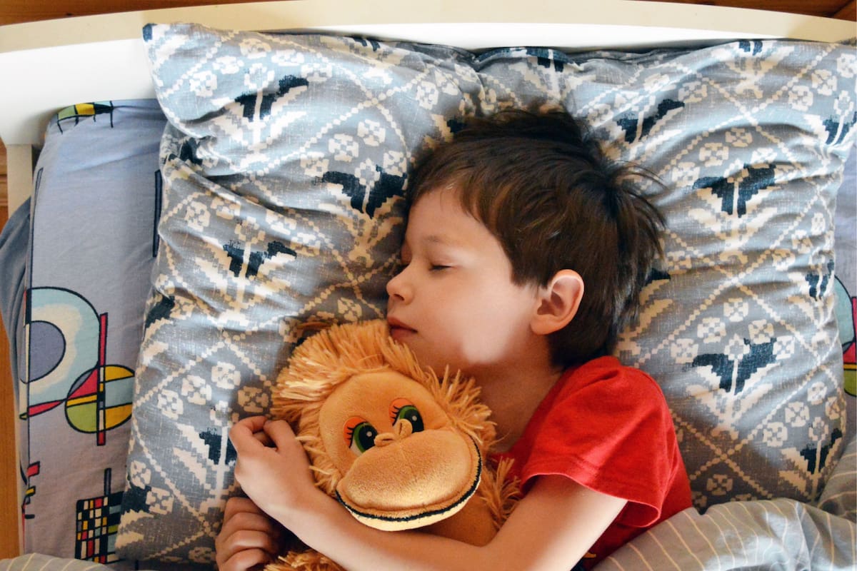 ¿Por qué olvidamos nuestros sueños? La ciencia explica los factores detrás de la memoria onírica