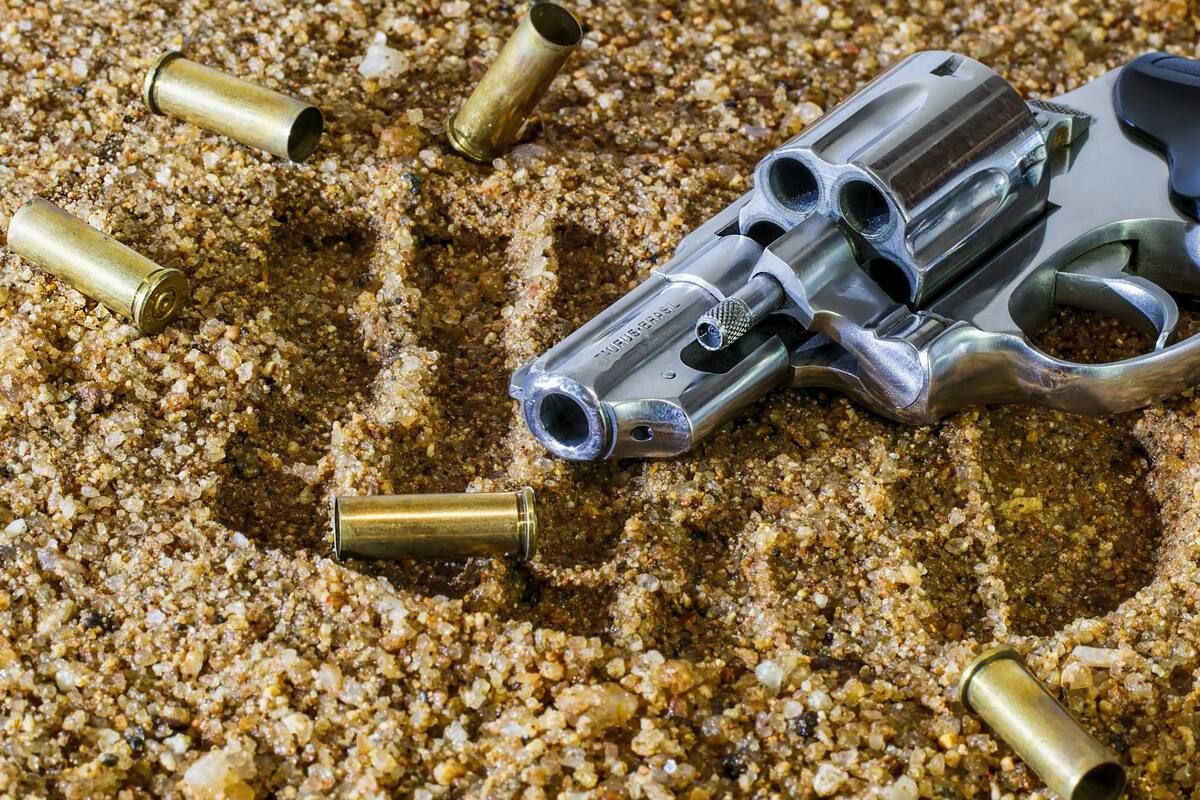 Coronavirus dispara venta de armas en Estados Unidos