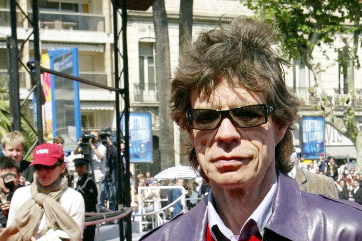 Mick Jagger cancela presentaciones por contagio de Covid-19