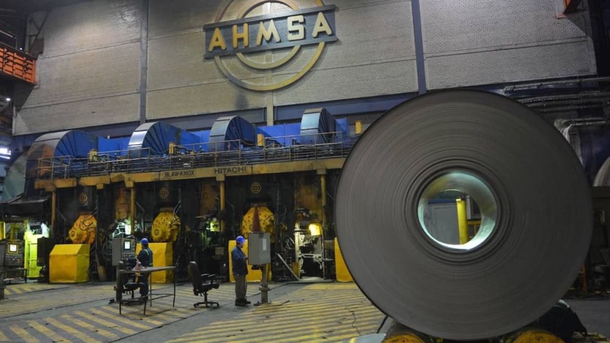 Declaran desierta la subasta de la siderúrgica Altos Hornos de México; autoridades establecen nuevo plazo de 20 días hábiles para presentar propuesta de enajenación