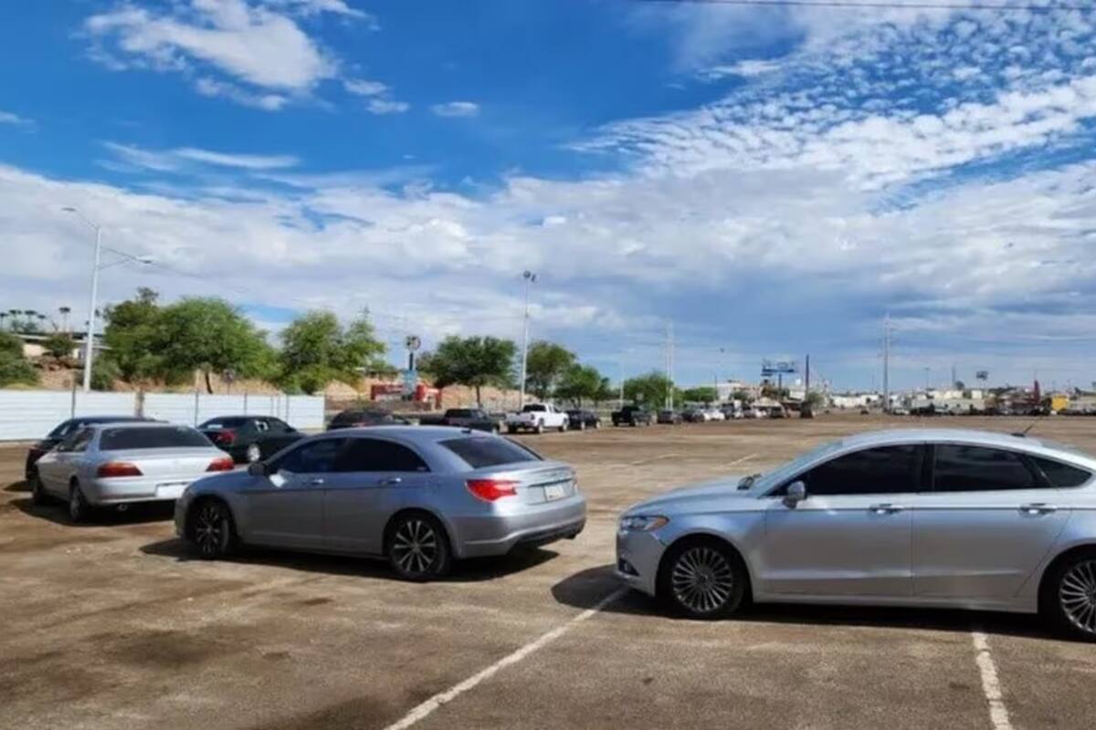 Alrededor de 35 yardas de autos han cerrado en Mexicali por regularización de autos “chocolate”