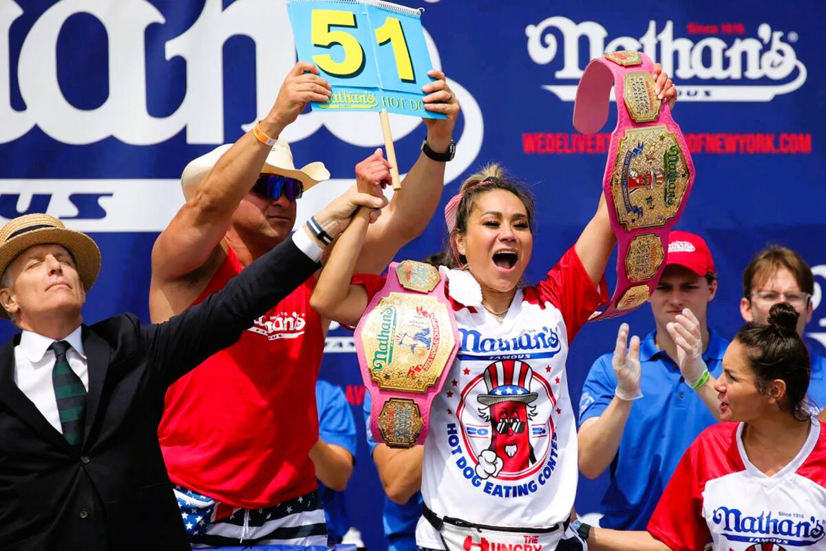 Competencia de comer hot dog de Nathan’s Famous: Miki Sudo rompe el récord femenino al comer 51 piezas