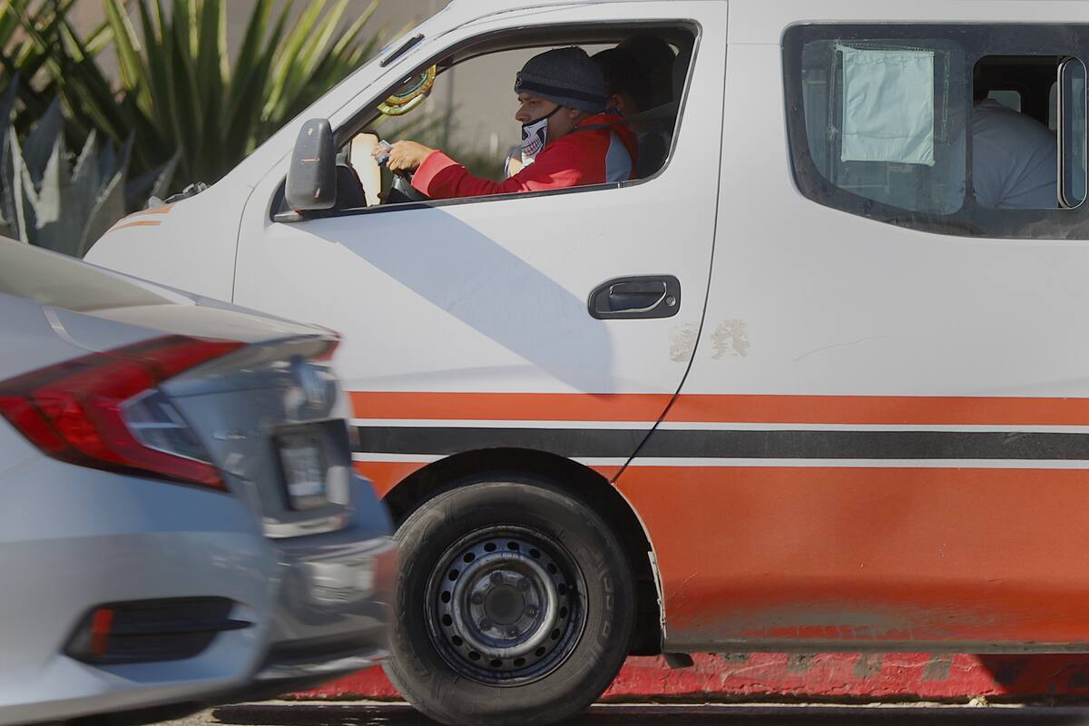 IMOS otorgará permisos para taxis