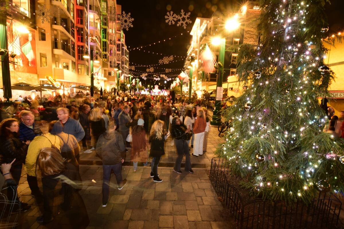 Se acerca el Little Italy Tree Lighting & Christmas Village en San Diego