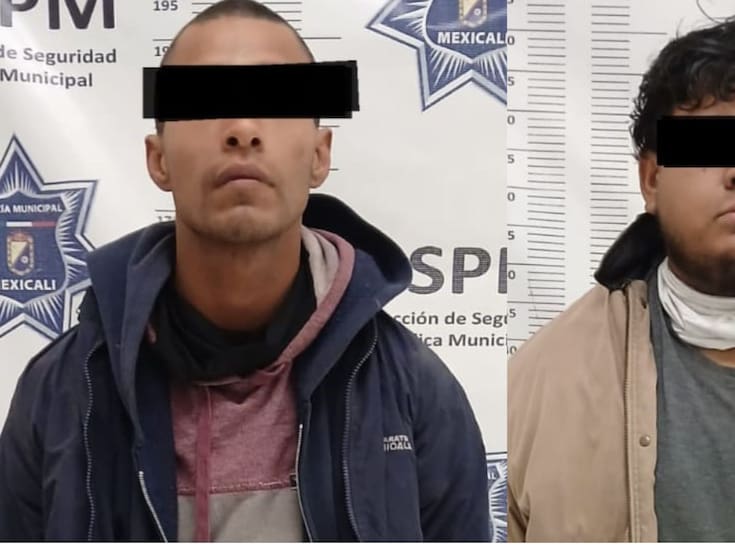 Caen dos sujetos armados que circulaban en moto sin placas