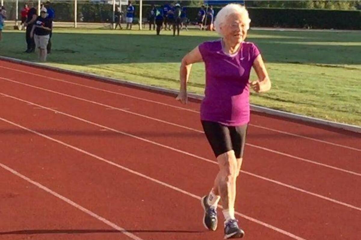 A los 103 años, Julia Hawkins es un “huracán” en las pistas