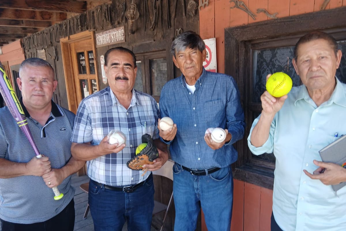 Museo Valle de Mexicali fortalece el deporte en el Valle con donación de equipo de béisbol y material deportivo