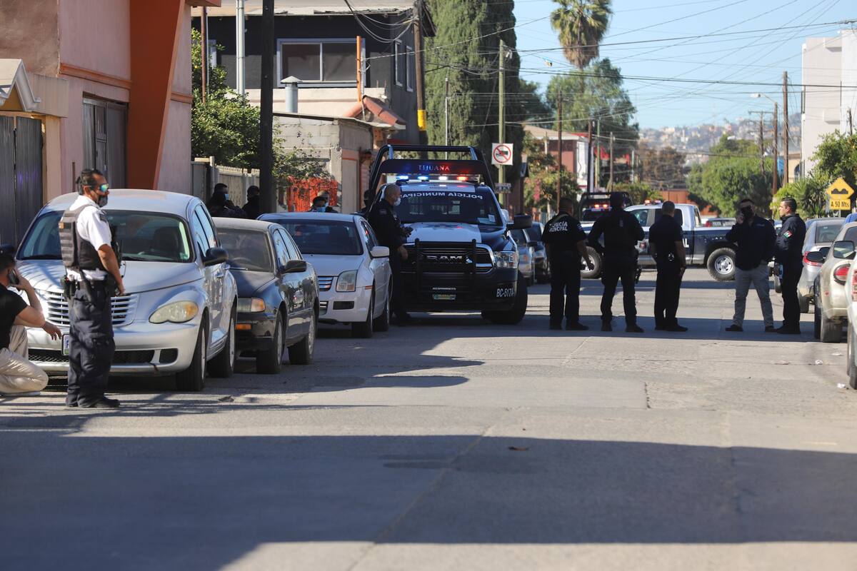 Hombre armado asalta joyería en colonia Centro y huye con anillos