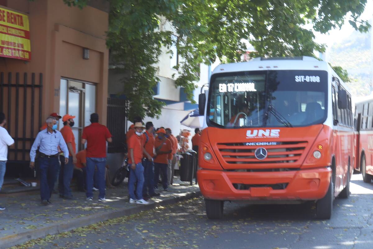 No hay diálogo entre choferes y empresas de transporte; podría estallar huelga