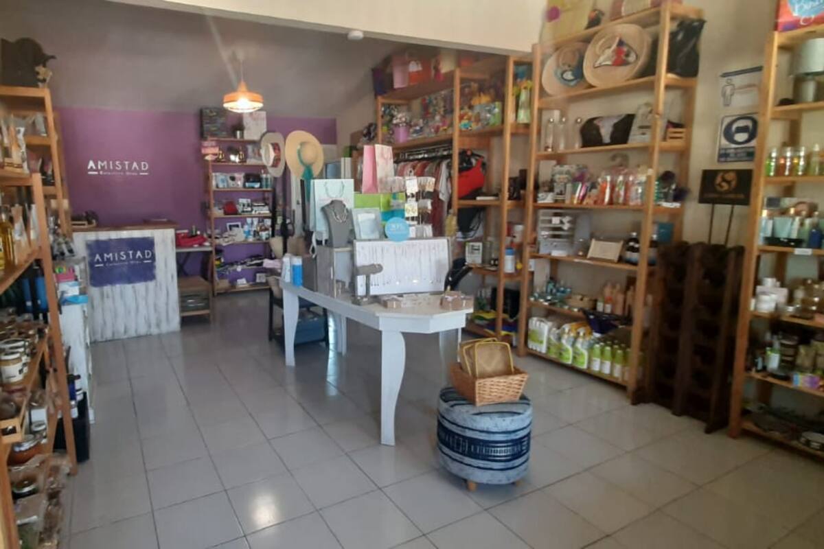 Se popularizan colectivos de ventas en Tijuana