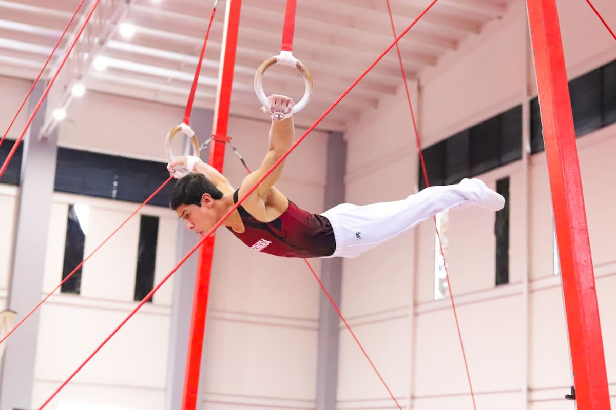 Saúl Valenzuela gana oro en gimnasia de Olimpiada Nacional