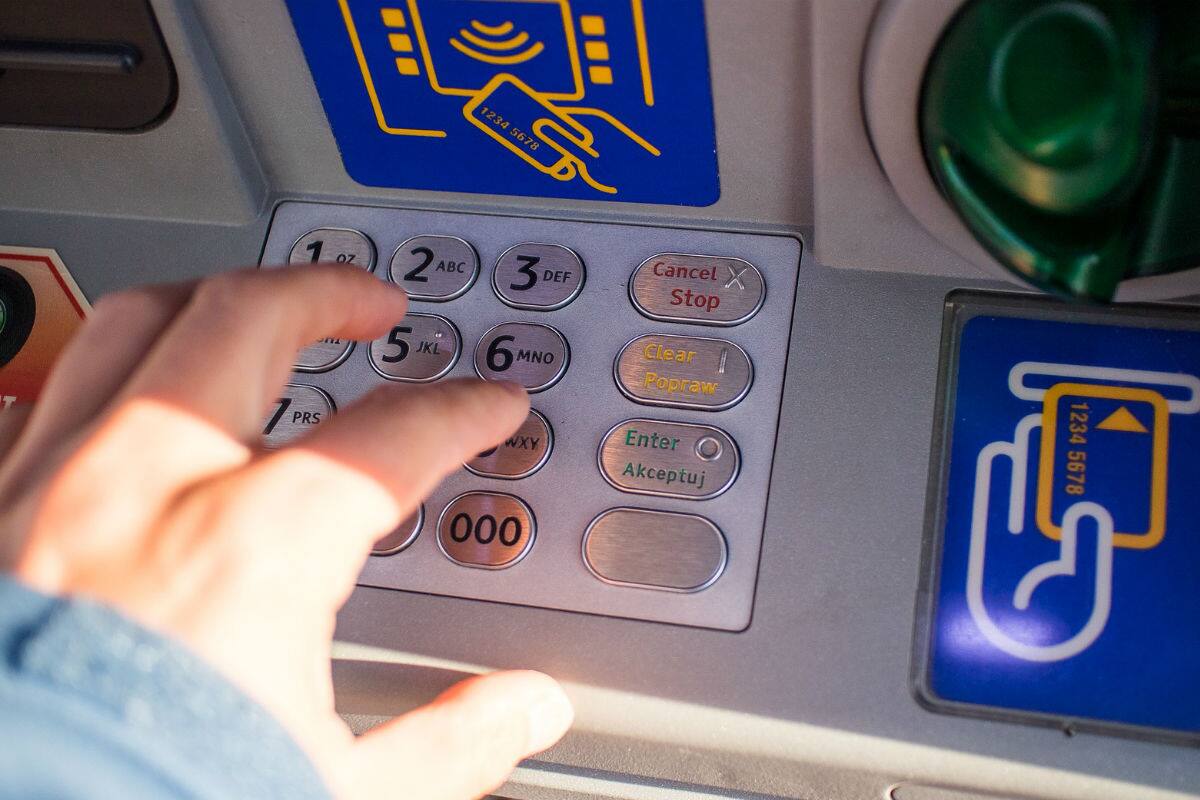 Asaltan a hombre tras retirar efectivo en sucursal bancaria de Hermosillo